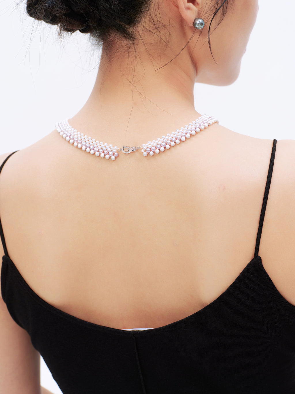 Ribbon Pearl Necklace